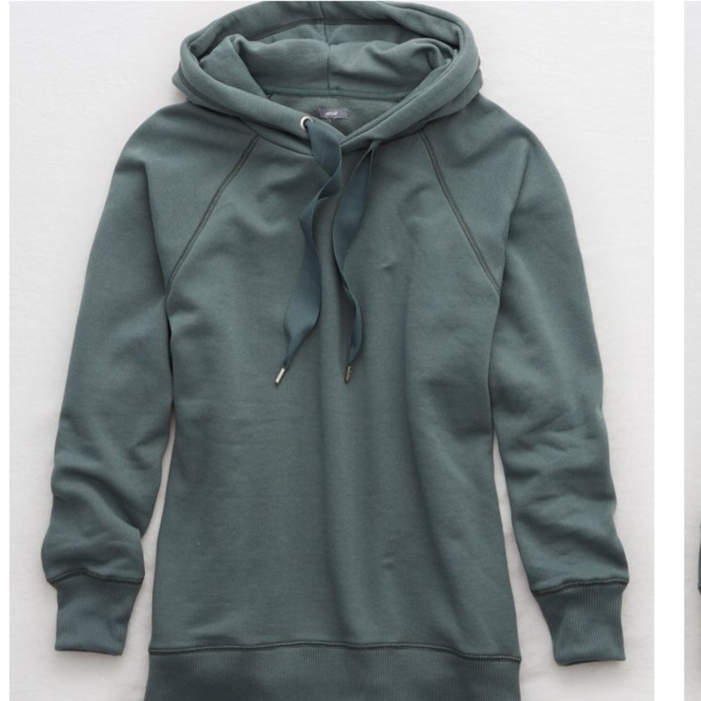 NWOT Aerie hoodie